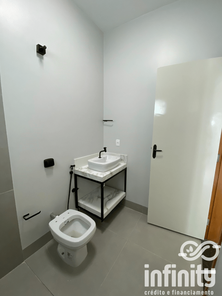 Foto 5 de 7: Casa 2 Quartos com Suíte, 83 m², no Bairro Shopping Park